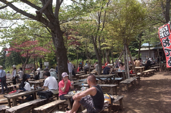 神路橋が見えてくる。